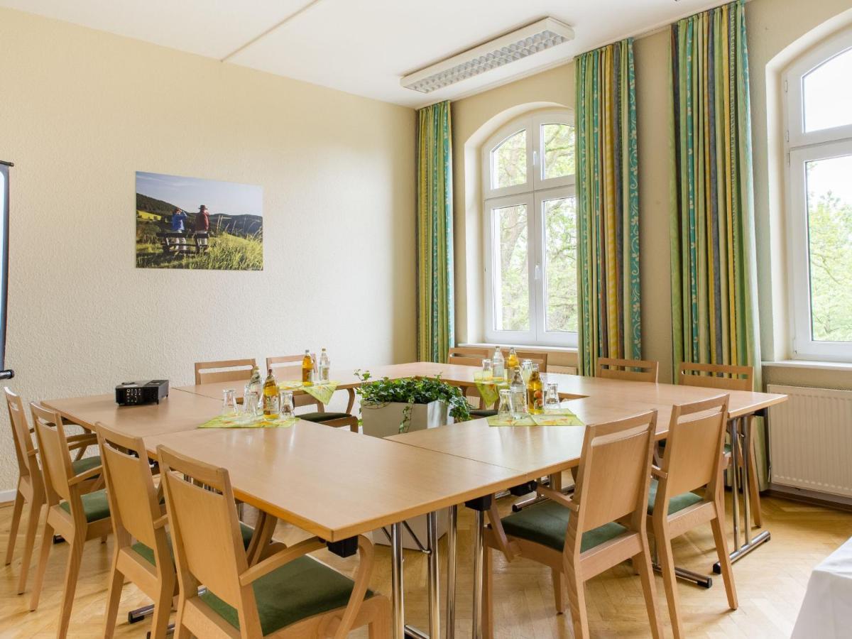 Sgv Jugendhof Hostel Arnsberg Bagian luar foto